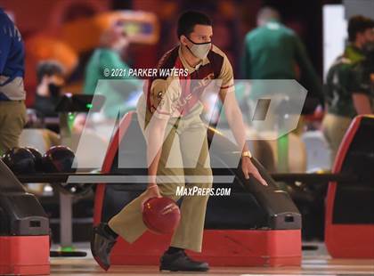 Thumbnail 3 in LHSAA Bowling Playoffs (Round 2, 1 PM, Kenner Lanes) photogallery.