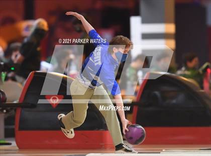 Thumbnail 3 in LHSAA Bowling Playoffs (Round 2, 1 PM, Kenner Lanes) photogallery.