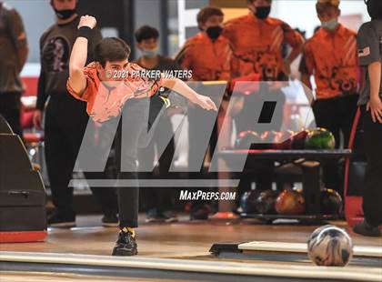 Thumbnail 1 in LHSAA Bowling Playoffs (Round 2, 1 PM, Kenner Lanes) photogallery.