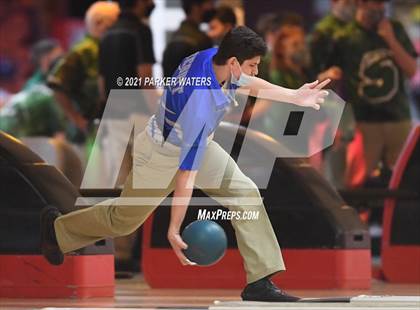 Thumbnail 2 in LHSAA Bowling Playoffs (Round 2, 1 PM, Kenner Lanes) photogallery.