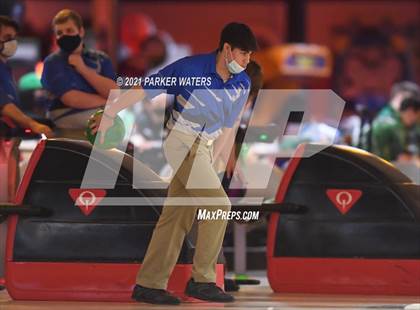 Thumbnail 2 in LHSAA Bowling Playoffs (Round 2, 1 PM, Kenner Lanes) photogallery.