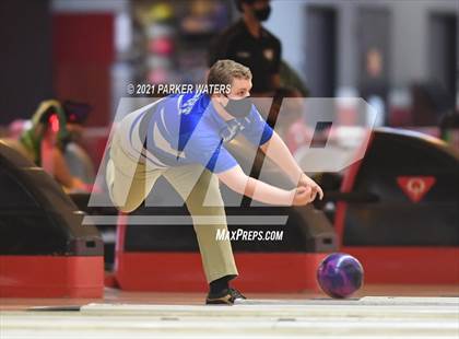 Thumbnail 2 in LHSAA Bowling Playoffs (Round 2, 1 PM, Kenner Lanes) photogallery.