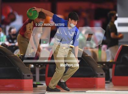 Thumbnail 1 in LHSAA Bowling Playoffs (Round 2, 1 PM, Kenner Lanes) photogallery.