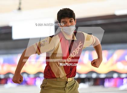 Thumbnail 3 in LHSAA Bowling Playoffs (Round 2, 1 PM, Kenner Lanes) photogallery.