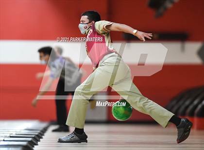 Thumbnail 2 in LHSAA Bowling Playoffs (Round 2, 1 PM, Kenner Lanes) photogallery.