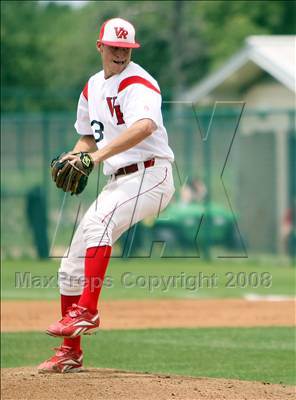 Thumbnail 3 in Boerne @ Vista Ridge (Texas 4A Regional Quarterfinal) photogallery.