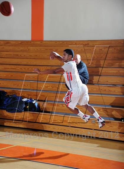 Thumbnail 1 in Holy Martyrs Armenian vs. Maranatha (Poly Tournament) photogallery.