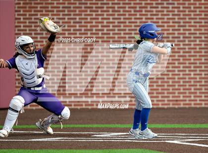 Thumbnail 1 in Angleton vs Barbers Hill @ Deer Park (UIL Softball 5A Region Finals) photogallery.
