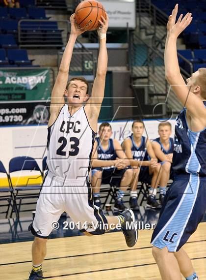 Thumbnail 2 in Cedar Park Christian vs. Lynden Christian photogallery.