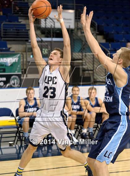 Thumbnail 3 in Cedar Park Christian vs. Lynden Christian photogallery.
