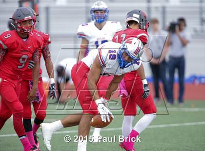 Thumbnail 2 in Westlake vs. Del Valle photogallery.
