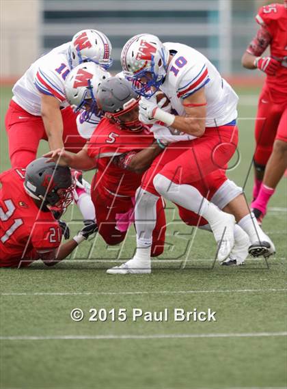 Thumbnail 2 in Westlake vs. Del Valle photogallery.