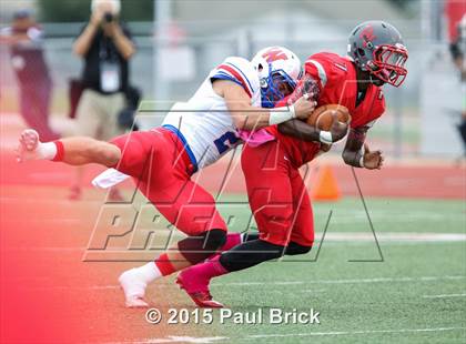 Thumbnail 3 in Westlake vs. Del Valle photogallery.