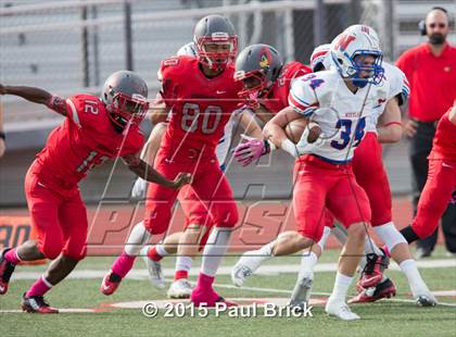 Thumbnail 3 in Westlake vs. Del Valle photogallery.