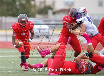 Thumbnail 3 in Westlake vs. Del Valle photogallery.