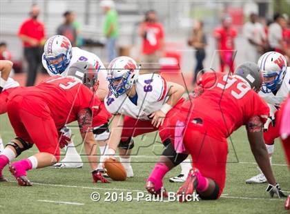 Thumbnail 2 in Westlake vs. Del Valle photogallery.