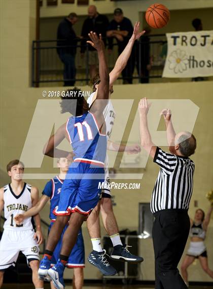 Thumbnail 1 in Red Bank @ Soddy Daisy photogallery.