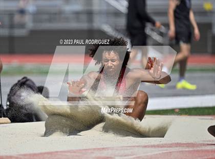 Thumbnail 1 in North Hills League Finals photogallery.