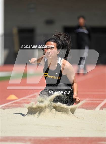 Thumbnail 1 in North Hills League Finals photogallery.