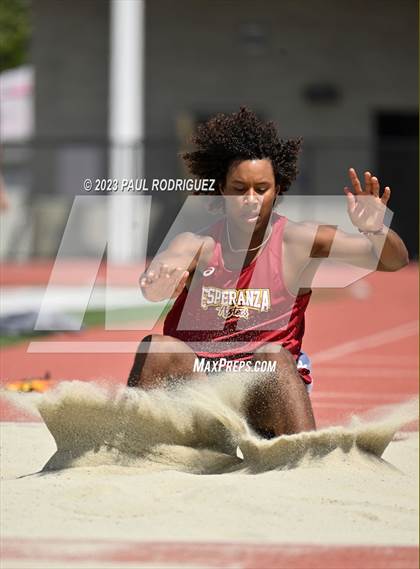 Thumbnail 3 in North Hills League Finals photogallery.