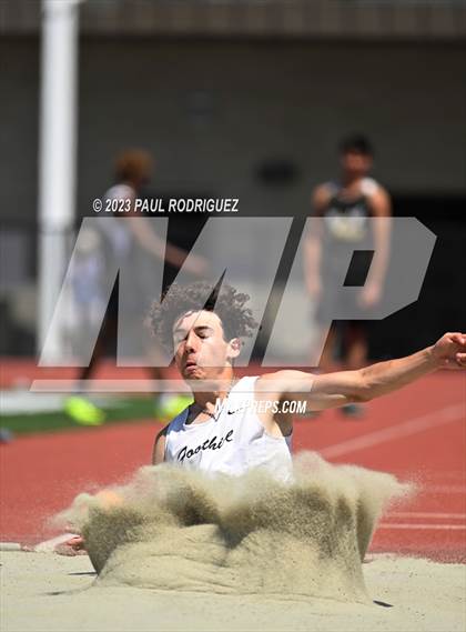 Thumbnail 1 in North Hills League Finals photogallery.