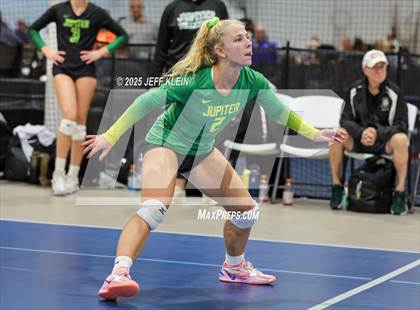 Thumbnail 1 in Pine Crest vs Jupiter (South Florida Showdown) photogallery.