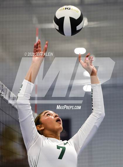 Thumbnail 3 in Pine Crest vs Jupiter (South Florida Showdown) photogallery.