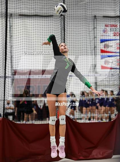 Thumbnail 2 in Pine Crest vs Jupiter (South Florida Showdown) photogallery.