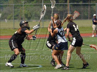 Thumbnail 1 in Nanuet vs. Shoreham-Wading River (NYSPHSAA Class C Semifinal) photogallery.
