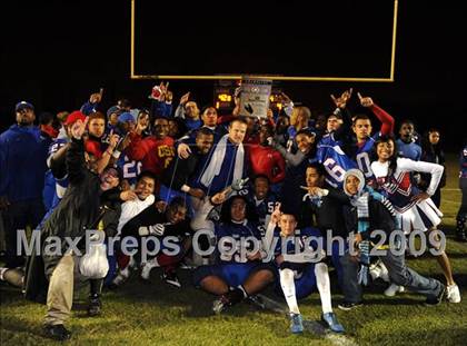 Thumbnail 3 in Oaks Christian @ Serra (CIF SS Northwest Division Final) photogallery.