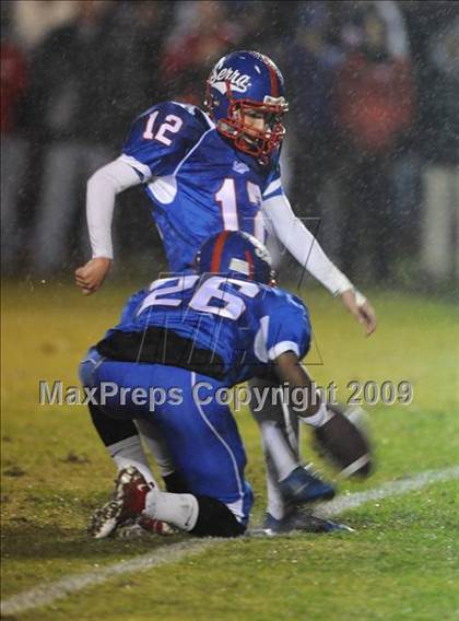 Thumbnail 3 in Oaks Christian @ Serra (CIF SS Northwest Division Final) photogallery.