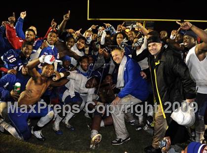 Thumbnail 3 in Oaks Christian @ Serra (CIF SS Northwest Division Final) photogallery.