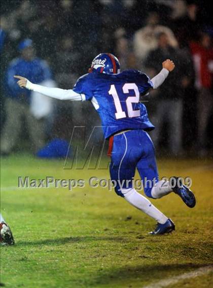 Thumbnail 2 in Oaks Christian @ Serra (CIF SS Northwest Division Final) photogallery.