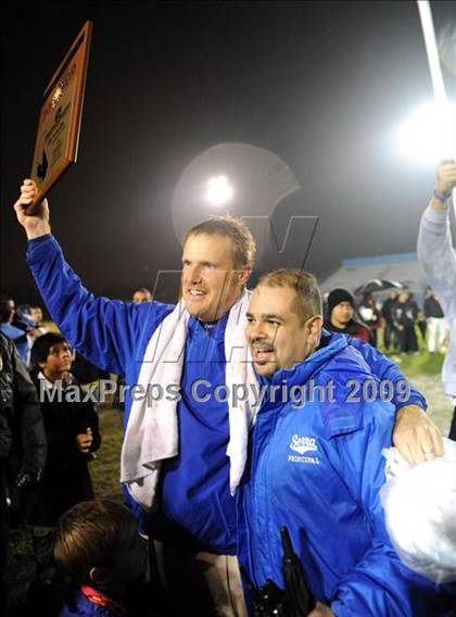 Thumbnail 1 in Oaks Christian @ Serra (CIF SS Northwest Division Final) photogallery.