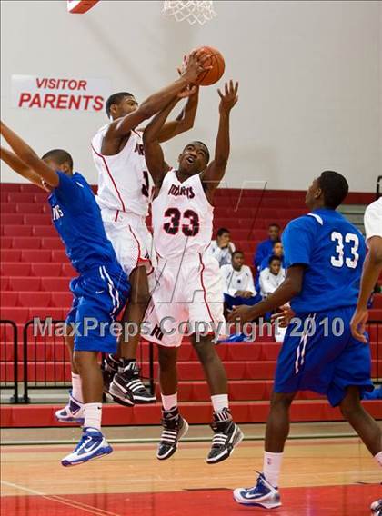 Thumbnail 1 in North Mesquite @ Marcus photogallery.