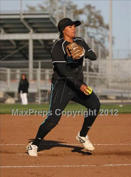Thumbnail 3 in Sheldon @ Cosumnes Oaks photogallery.