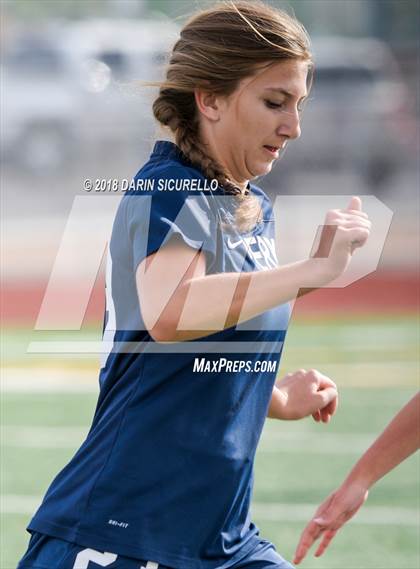 Thumbnail 2 in Perry vs. Gilbert (Coyote Classic Tournament) photogallery.