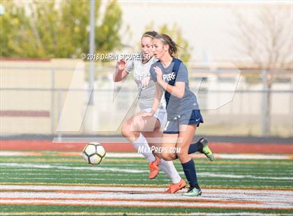 Thumbnail 1 in Perry vs. Gilbert (Coyote Classic Tournament) photogallery.