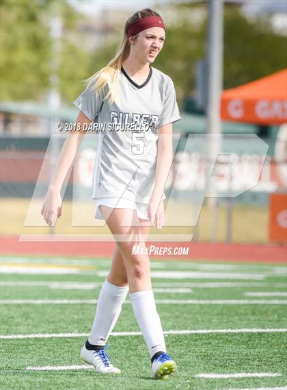 Thumbnail 1 in Perry vs. Gilbert (Coyote Classic Tournament) photogallery.