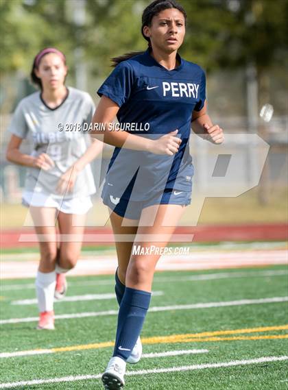Thumbnail 3 in Perry vs. Gilbert (Coyote Classic Tournament) photogallery.