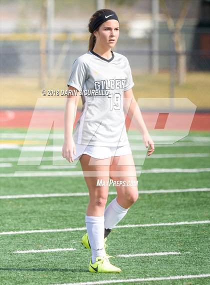 Thumbnail 1 in Perry vs. Gilbert (Coyote Classic Tournament) photogallery.