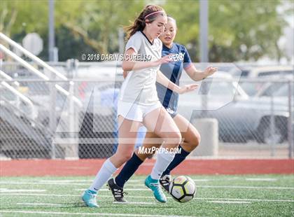Thumbnail 3 in Perry vs. Gilbert (Coyote Classic Tournament) photogallery.