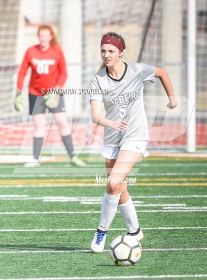 Thumbnail 1 in Perry vs. Gilbert (Coyote Classic Tournament) photogallery.