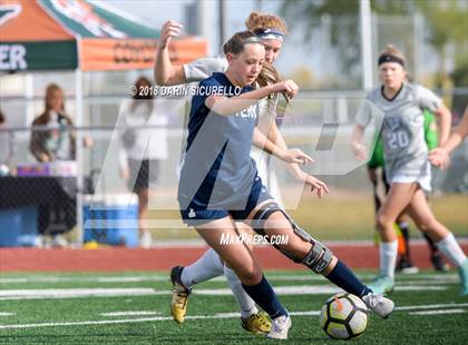 Thumbnail 3 in Perry vs. Gilbert (Coyote Classic Tournament) photogallery.