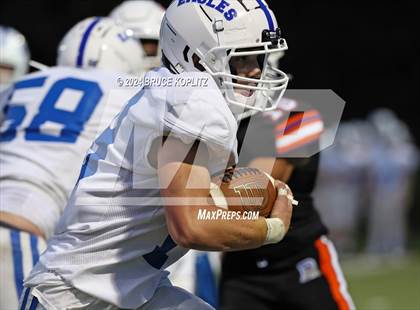 Thumbnail 3 in South Hunterdon @ Dayton [Jonathan] photogallery.