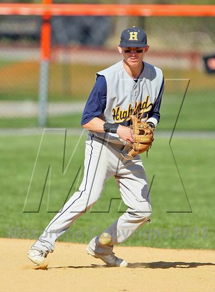 Thumbnail 3 in Highland @ Marlboro Central photogallery.