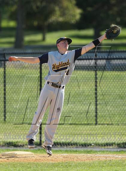 Thumbnail 3 in Highland @ Marlboro Central photogallery.