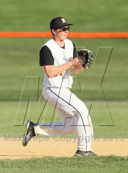 Thumbnail 3 in Highland @ Marlboro Central photogallery.