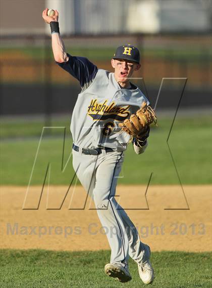Thumbnail 1 in Highland @ Marlboro Central photogallery.
