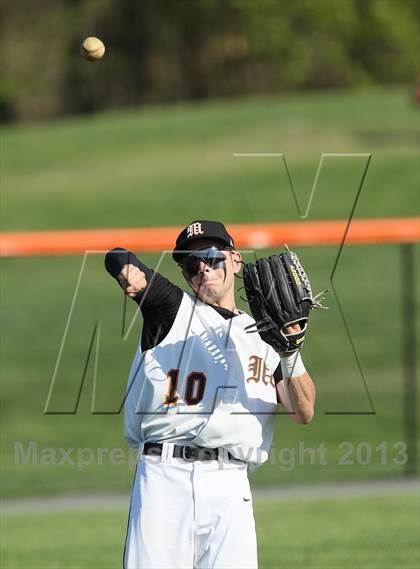 Thumbnail 1 in Highland @ Marlboro Central photogallery.